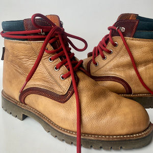 Penelope Chilvers Pioneer Boots - Hiker/Work style